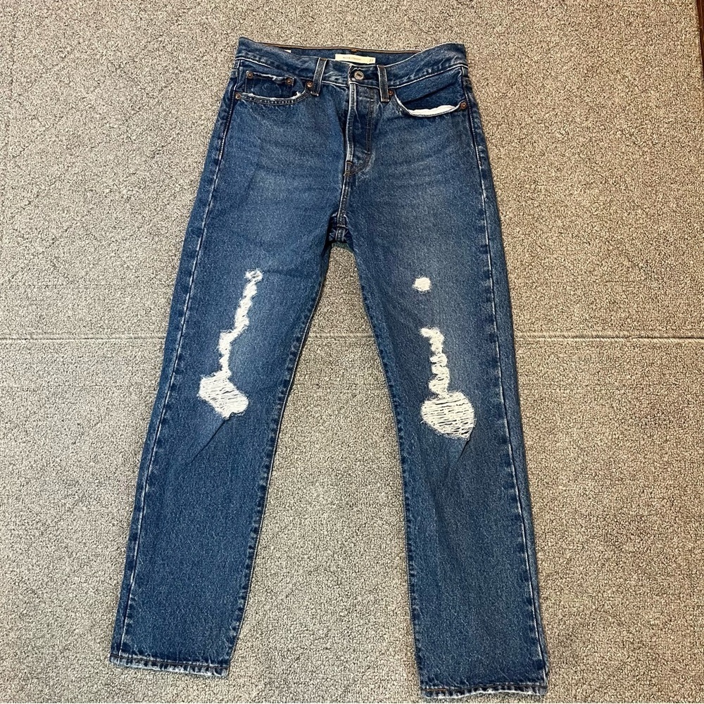 Levis Jeans Wedgie Straight Button Fly Big E Womens 27 Blue Distressed High Rise